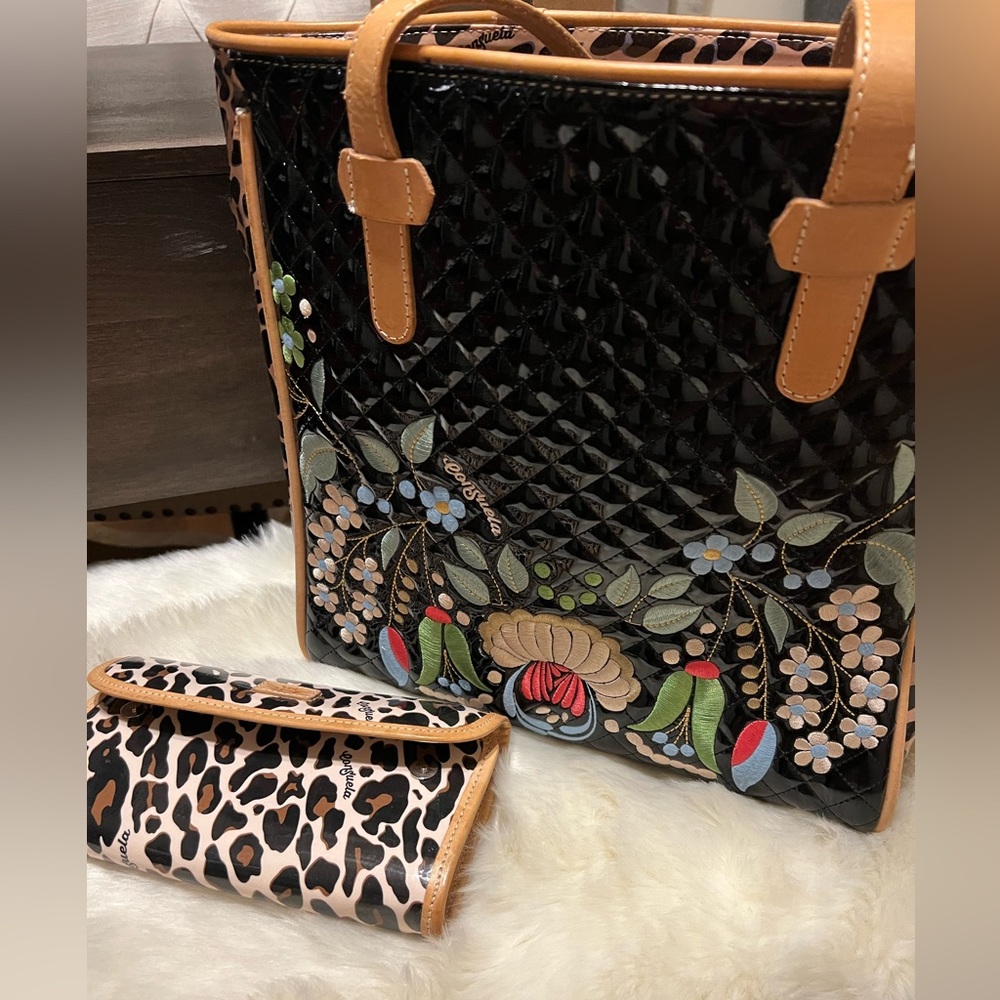 Consuela Ezzy Classic Tote and matching wallet